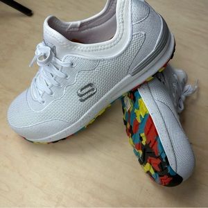 Sketchers work women’s